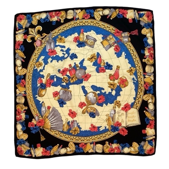 Accessories - DOUGLAS Black &Gold Cosmetics Print